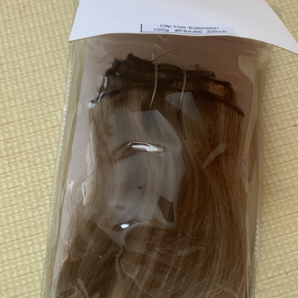 22 inch human hair extensions 7pcs 120g light brown with blonde highlights - Picture 12 of 14